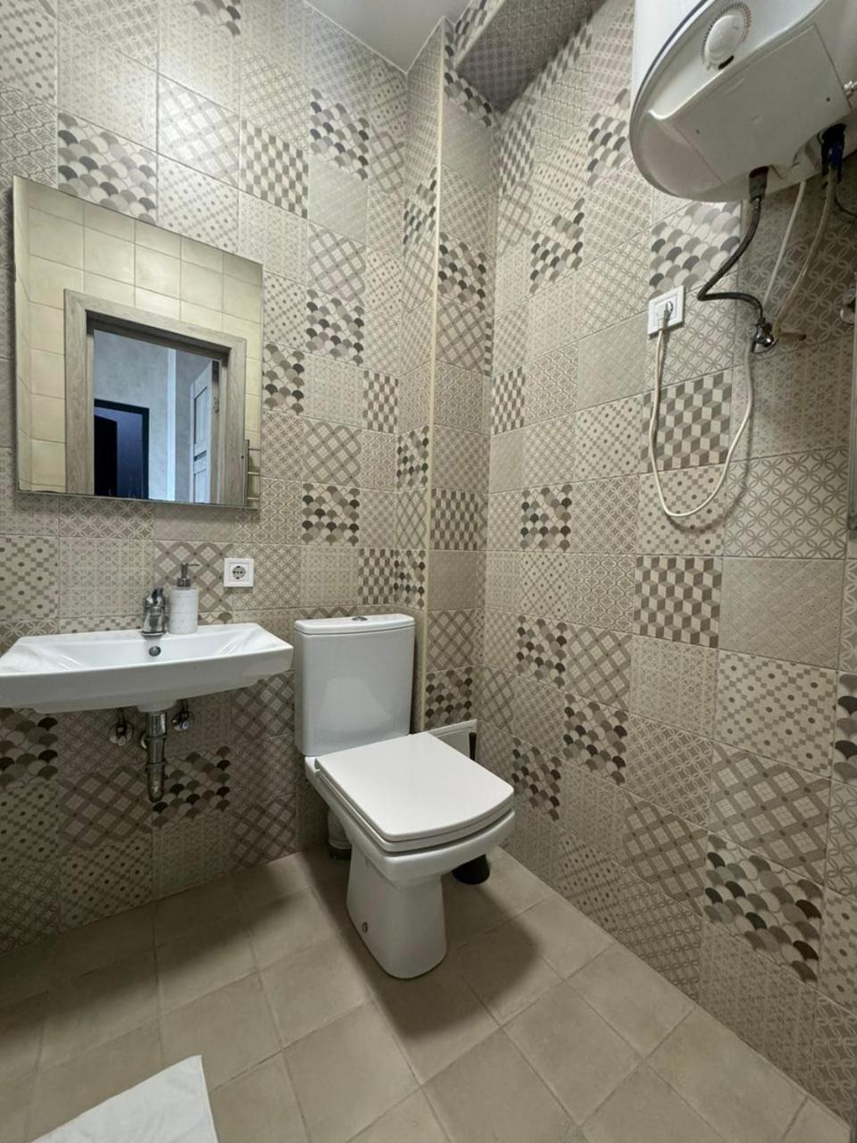 Solo Apartment Virmenska キエフ エクステリア 写真